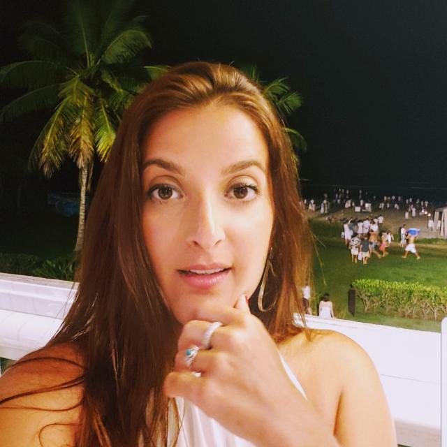 Foto de RAIANA RASSI VALICENTE